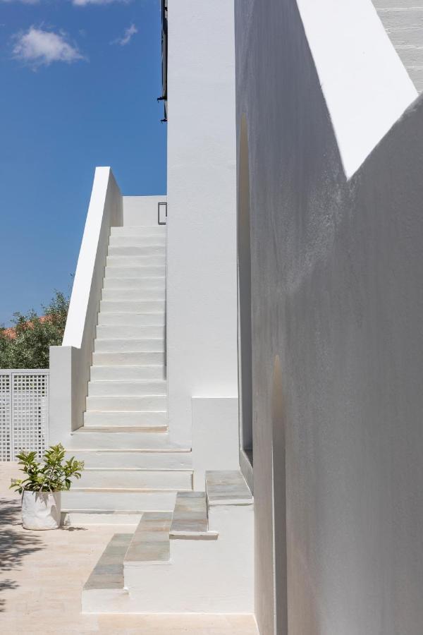 Yayaki Spetses Hotel Екстериор снимка