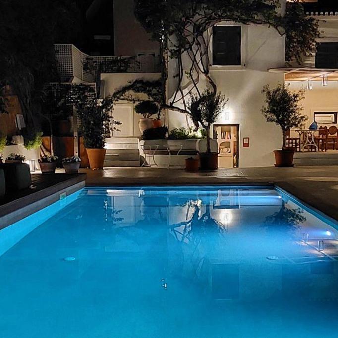 Yayaki Spetses Hotel Екстериор снимка